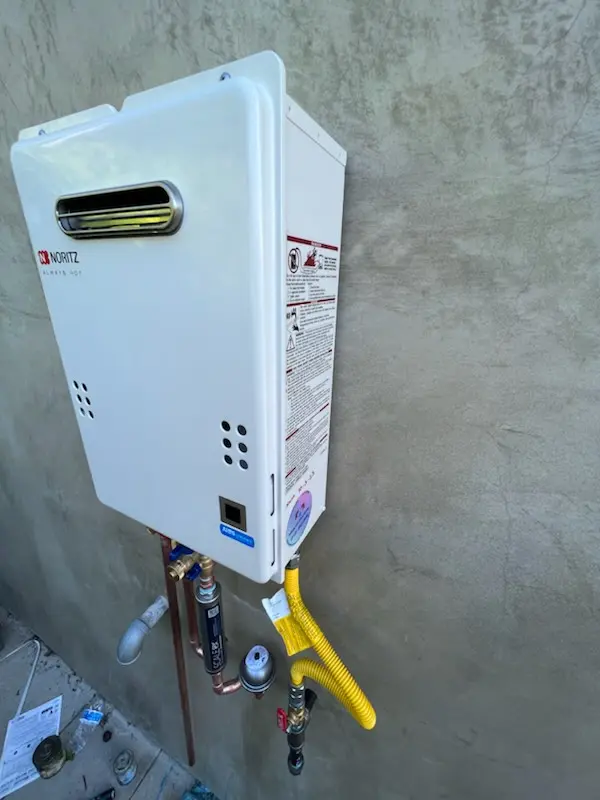 Tankless water heater installation for Fairfax Acres homes